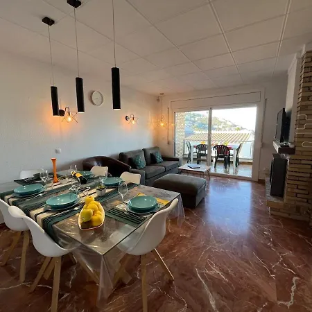 Costa Brava - - Terrace & Sea View Apartmán Roses