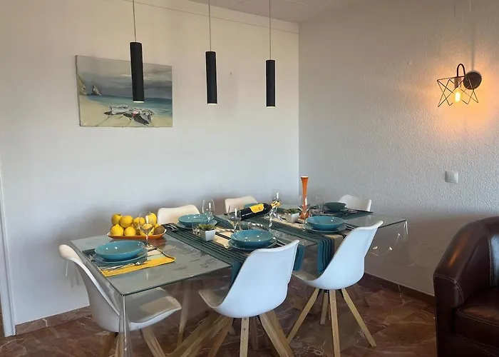 Costa Brava - - Terrace & Sea View * Roses