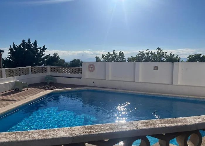 Costa Brava - - Terrace & Sea View Roses